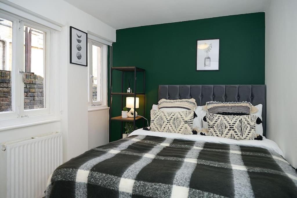Fabulous 3 Bed Nw London Apartment With Private Garden Exterior foto